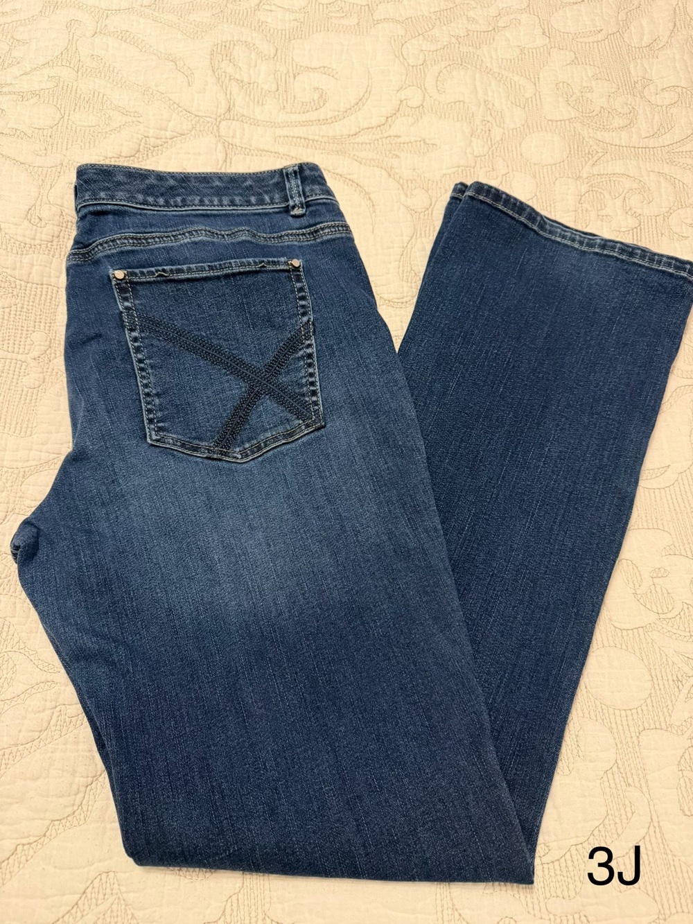 White House Black Market Women's Dark Blue Boot-Leg Jeans